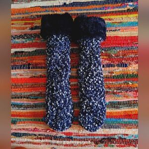 NWOT JAN & BLEECKER Multi-Colored Blue Confetti Sock Slippers S/M